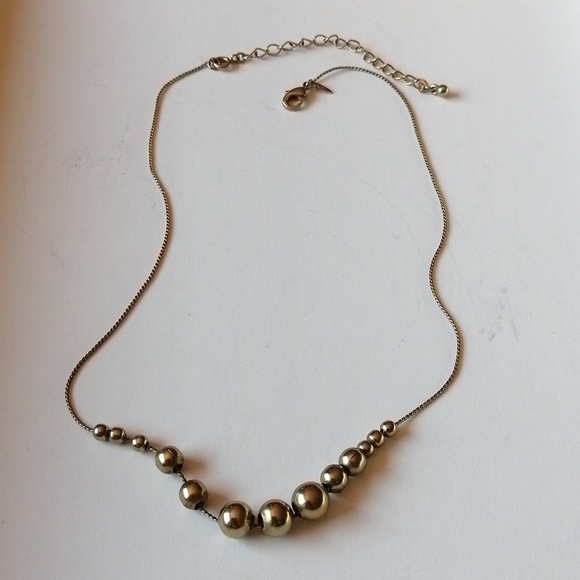 Vintage Avon Minimalist Sliding Graduated Bronze Tone Ball Chain Necklace - Picture 2 of 6